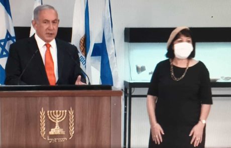 פּוֹ-פּוֹלִיטִיקָה מאת: אתי בן עמי