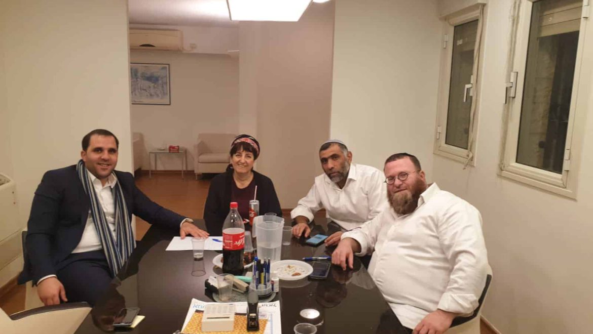 נציגי הבית היהודי נפגשו אמש, מוצ”ש עם נציגי ש”ס