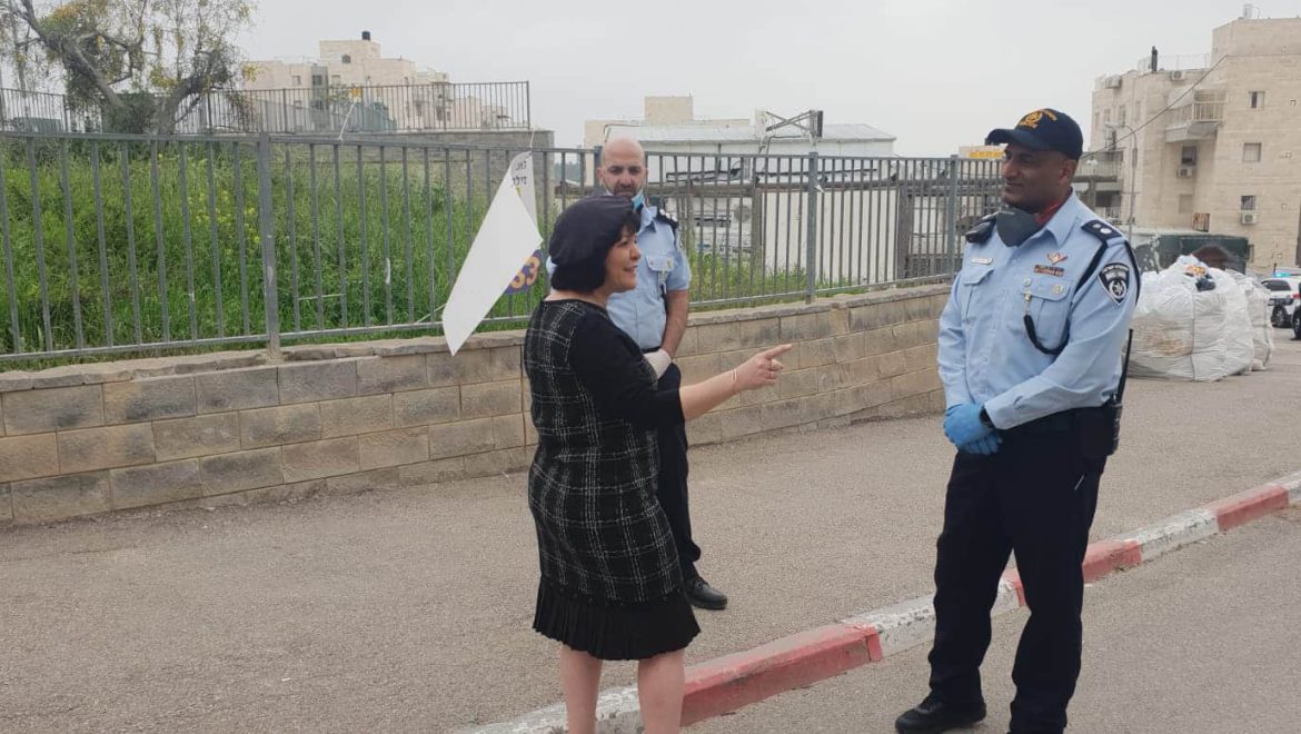 רה”ע מגנה את מפרי החוק ומחזקת את כוחות הביטחון