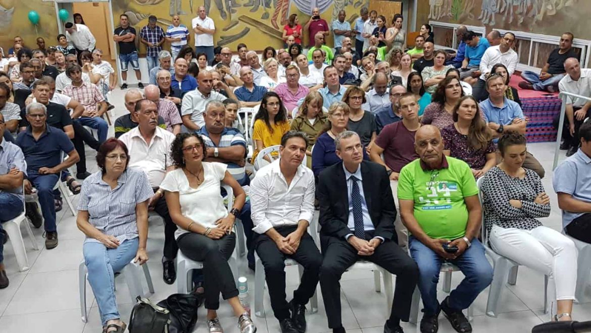 הרמת כוסית במטה ניב ויזל בהשתתפות שר התיירות יריב לוין