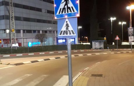 תמרורים עם דמויות נשים נתלו ברחבי העיר בית שמש