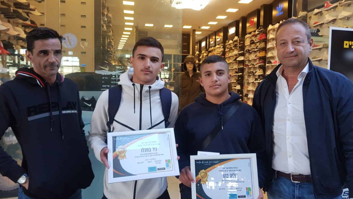 הנהלת מתחם שער העיר מוקירה את אליה, ניר ואביעד