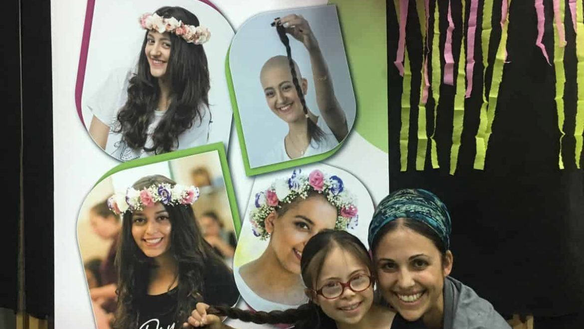 שנה שלישית, 60 תרומות שיער עבור חולי סרטן