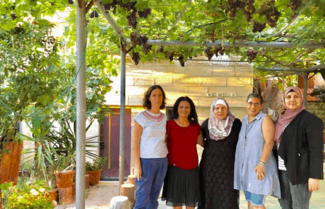 משלחת נשים יהודיות וערביות לדרום אפריקה